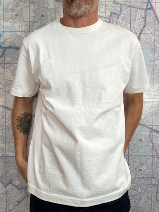 Camiseta Dotsume JM5444 Off White Jackman
