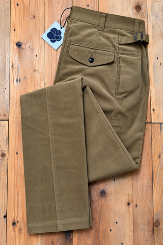 Pantalones de pana beige Momotaro