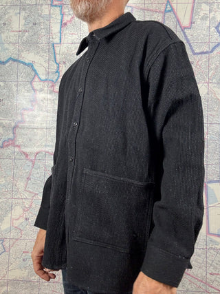 Sashiko Sobre Camisa Negra Japan Blue Jeans
