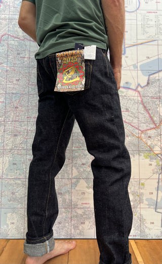 Año de la serpiente S511VX17oz-25M Samurai