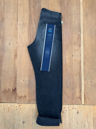 J514 Japan Blue Jeans Gris 14 oz selvedge loose