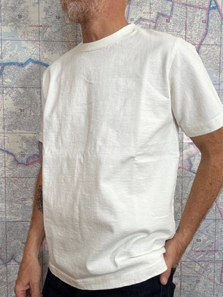 Camiseta Dotsume JM5444 Off White Jackman